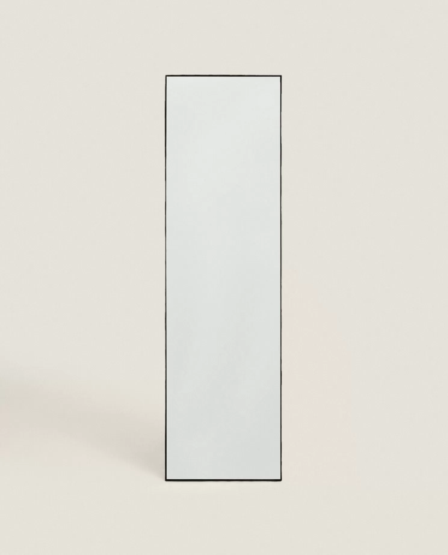 ZARA Home Espelhos<Espelho De Corpo Inteiro Pendurado Em Metal