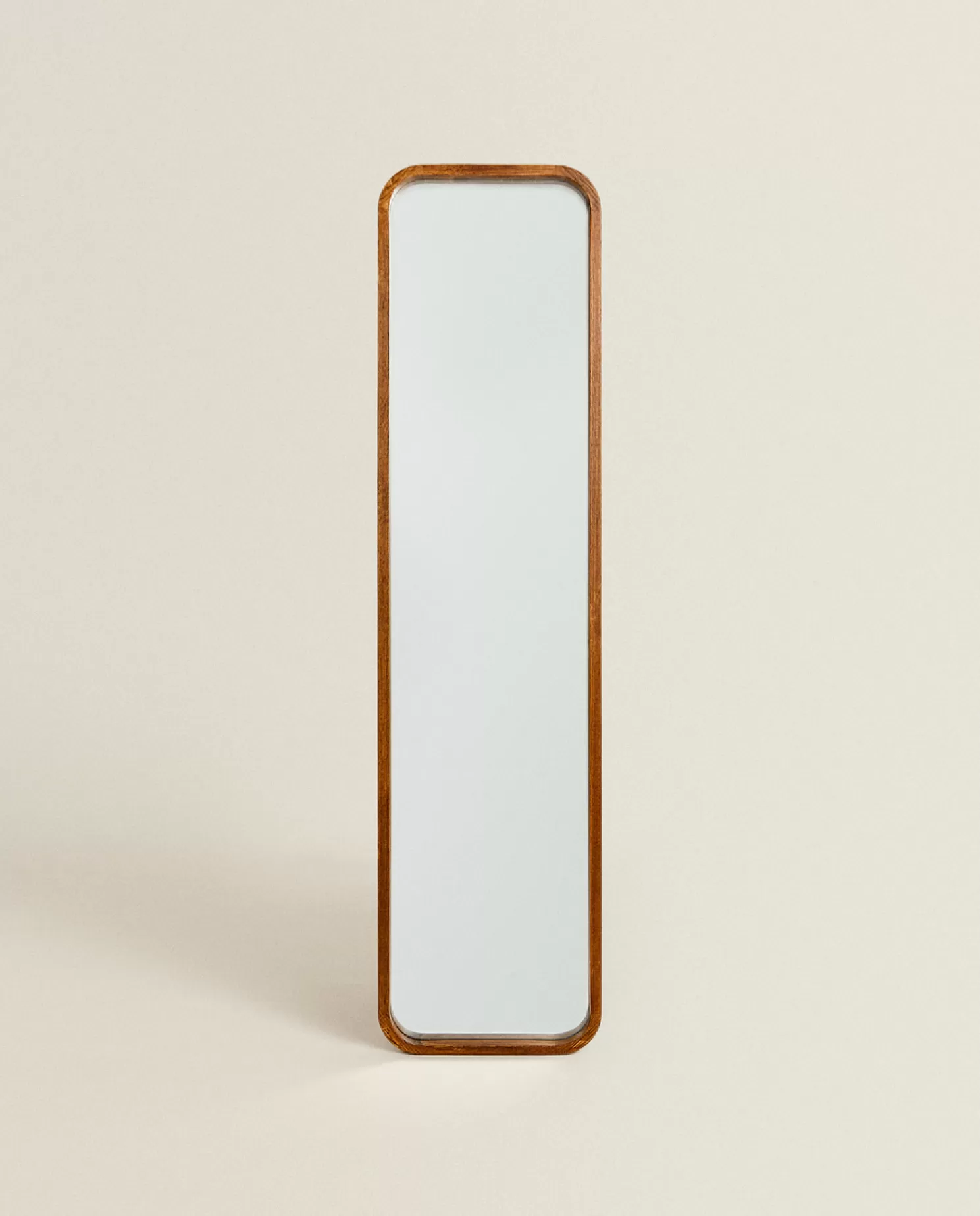 ZARA Home Espelhos<Espelho Redondo De Corpo Inteiro Com Moldura